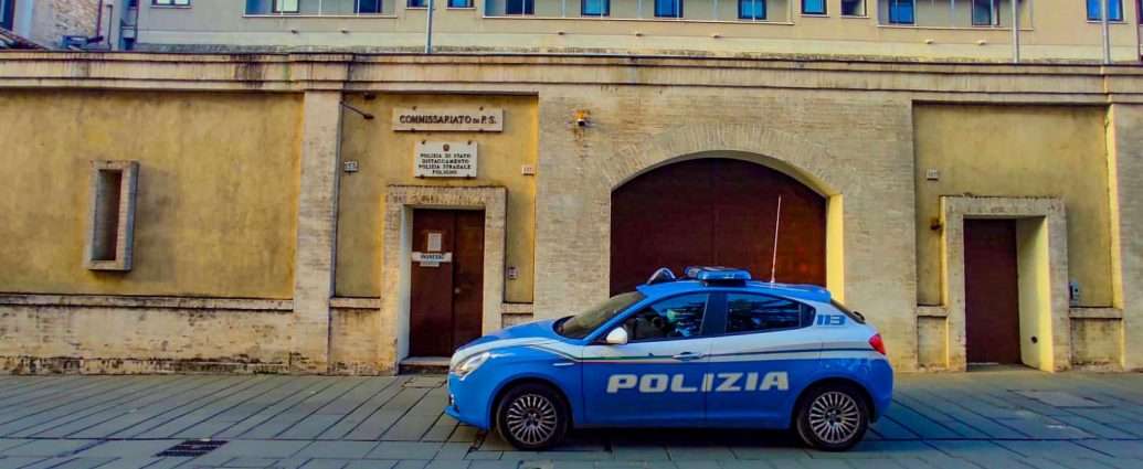 Foligno, arrestato 55enne per detenzione e spaccio di droga