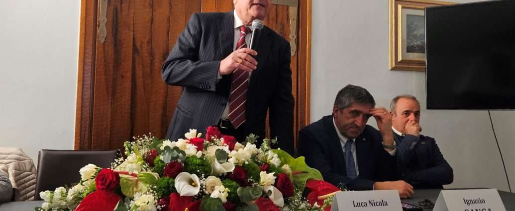 Accordo tra Regione Umbria e sindacati medici per ridurre le liste di attesa e migliorare l’accesso alle cure specialistiche Accordo tra Regione Umbria e sindacati medici per ridurre le liste di attesa e migliorare l’accesso alle cure specialistiche