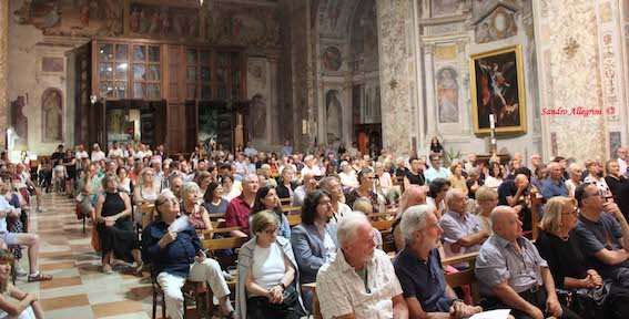 Monteluce: Assunta in musica con la Corale e l’orchestra Atelier de Musique [ due video]