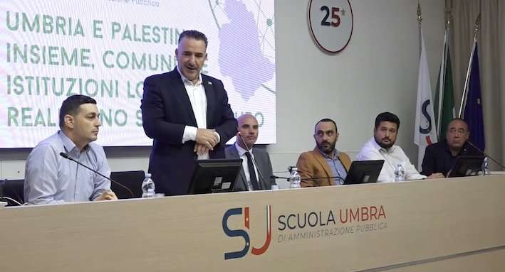 Umbria rafforza la cooperazione internazionale: formazione e collaborazione con i sindaci palestinesi [video]