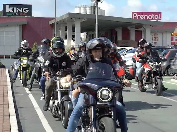 Oltre 250 motociclisti per il 15° Motoincontro Fabio Celaia: un omaggio alla passione e alla sicurezza stradale Oltre 250 motociclisti per il 15° Motoincontro Fabio Celaia: un omaggio alla passione e alla sicurezza stradale