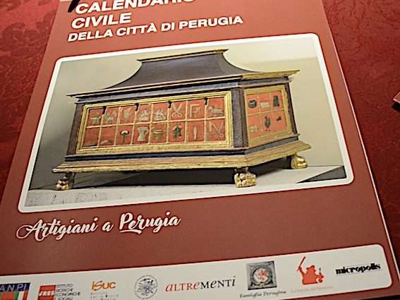 Perugia e i suoi artigiani: presentato il Calendario Civile 2026 tra storia, memoria e rinascita culturale [video]
