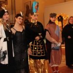 Quando portavamo il cappotto rivoltato. Un libro fra moda e antropologia