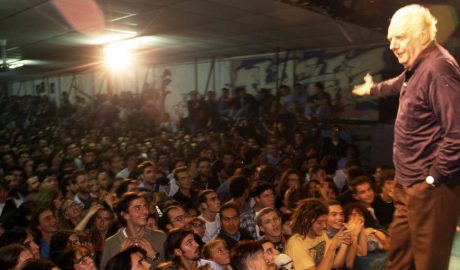 Cento anni dalla nascita di Dario Fo: la storia dell’autore premio Nobel