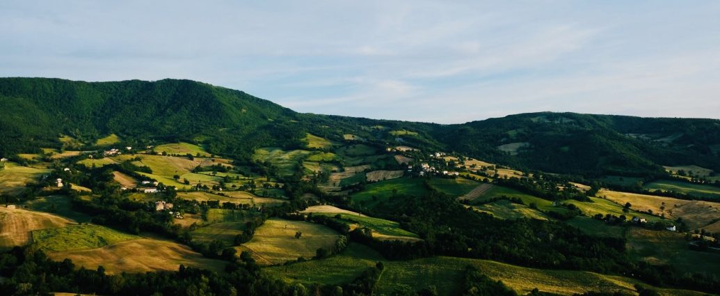 Adattarsi al clima che cambia: l’Umbria tra strategie europee e azioni locali Adattarsi al clima che cambia: l’Umbria tra strategie europee e azioni locali