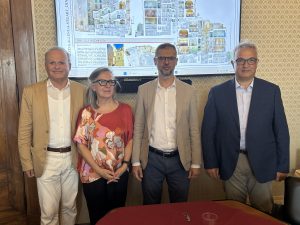 arch. Francesco Fucelli, arch. Camilla Bianchi, rettore prof. Valerio de Cesaris, direttore generale Luigi Botteghi