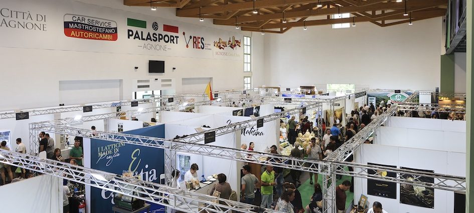L’eccellenza casearia umbra sbarca in Molise: “Da Norcia per Voi” protagonista a Casearia 2026 L’eccellenza casearia umbra sbarca in Molise: “Da Norcia per Voi” protagonista a Casearia 2026